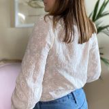 Camisa blanco roto bordados