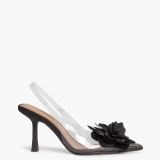 Zapato tacón vinilo flor negra corina