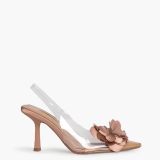 Zapato tacón vinilo flor nude corina