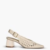 Zapato tacón rejilla beige corina
