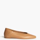 Manoletina camel corina
